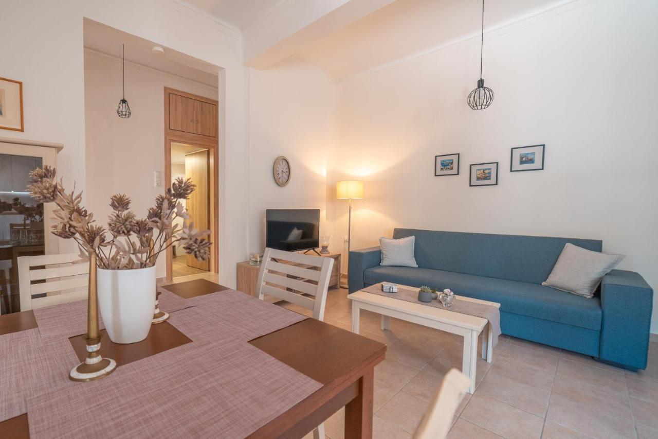 Stylish Central Renovated Apartment Iraklio Exterior foto