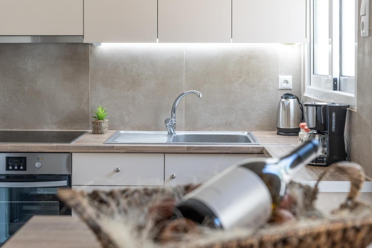 Stylish Central Renovated Apartment Iraklio Exterior foto