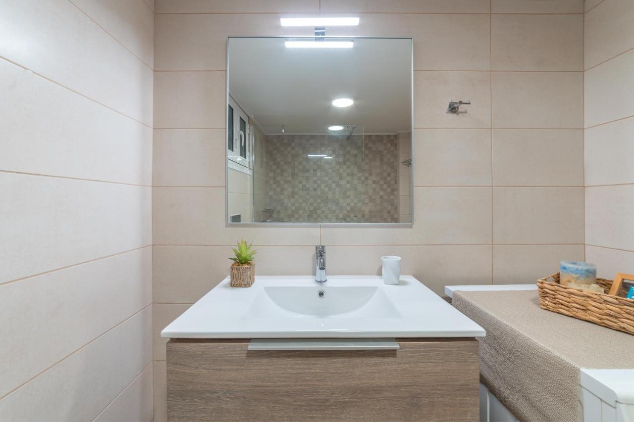 Stylish Central Renovated Apartment Iraklio Exterior foto