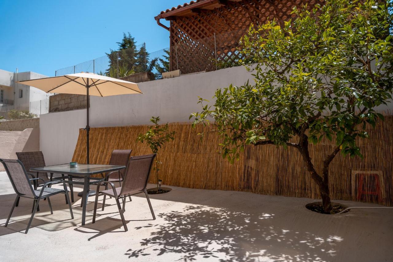 Stylish Central Renovated Apartment Iraklio Exterior foto
